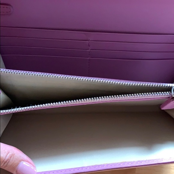 Dior Patent Leather wallet - Picture 10 of 11